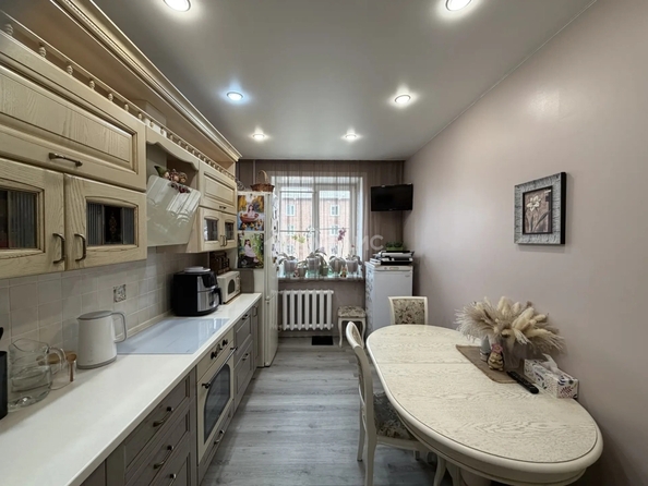 
  Продам 4-комн. квартиру 113.1 м². Фото 3.