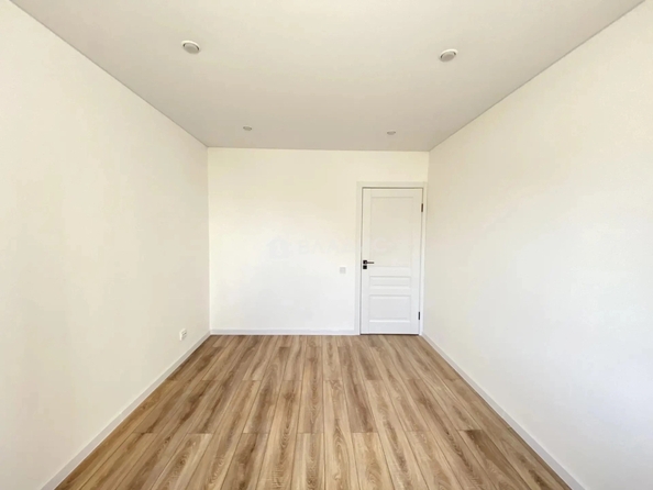 
  Продам 3-комн. квартиру 66.7 м². Фото 12.
