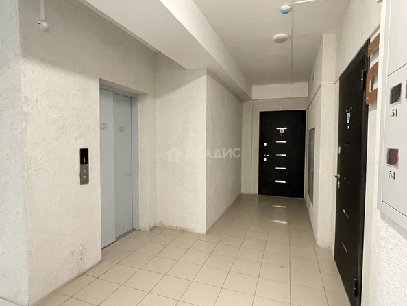 
  Продам 2-комн. квартиру 61.7 м², в ЖК СМИТ 105 квартал, дом 1. Фото 6.