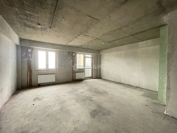 
  Продам 2-комн. квартиру 61.7 м², в ЖК СМИТ 105 квартал, дом 1. Фото 17.