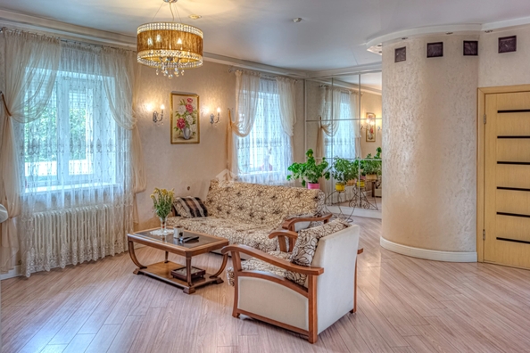 
  Продам дом 327.8 м². Фото 2.