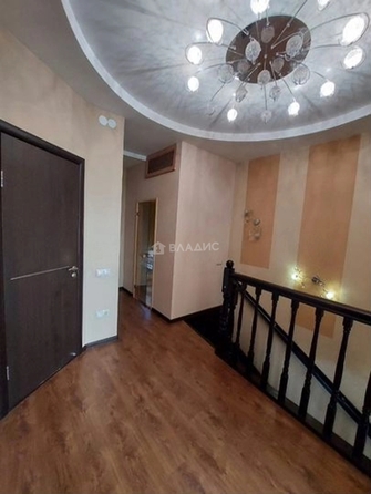 
  Продам 4-комн. квартиру 121.1 м². Фото 10.