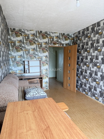 
  Продам 3-комн. квартиру 63.7 м². Фото 9.