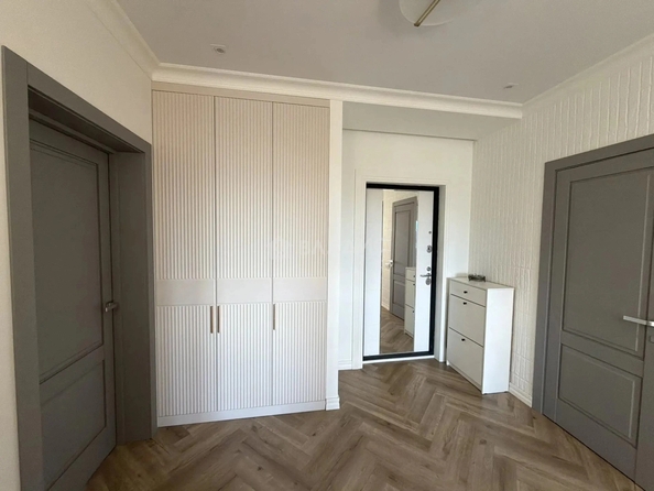 
  Продам 3-комн. квартиру 75.14 м², в ЖК Октябрь. Фото 8.