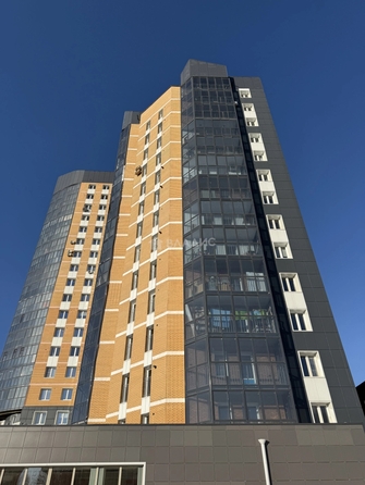 
  Продам 2-комн. квартиру 68.2 м², в ЖК Октябрь. Фото 2.