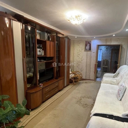 
  Продам 4-комн. квартиру 70.3 м². Фото 5.