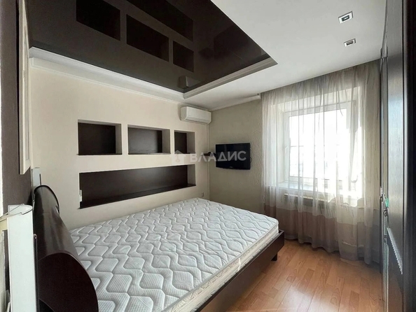
  Продам 4-комн. квартиру 74.1 м². Фото 9.