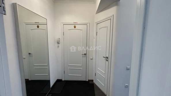 
  Продам 2-комн. квартиру 54.9 м². Фото 8.