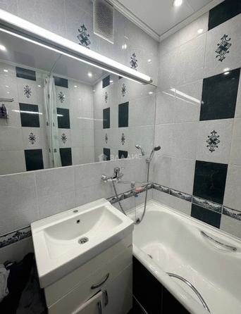 
  Продам 2-комн. квартиру 48.5 м². Фото 3.