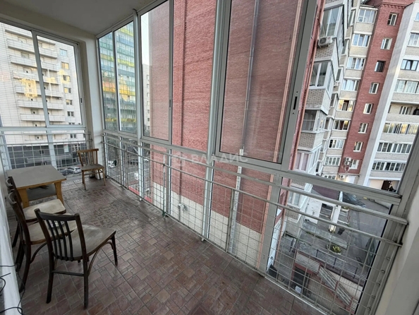 
  Продам 2-комн. квартиру 59.5 м². Фото 4.