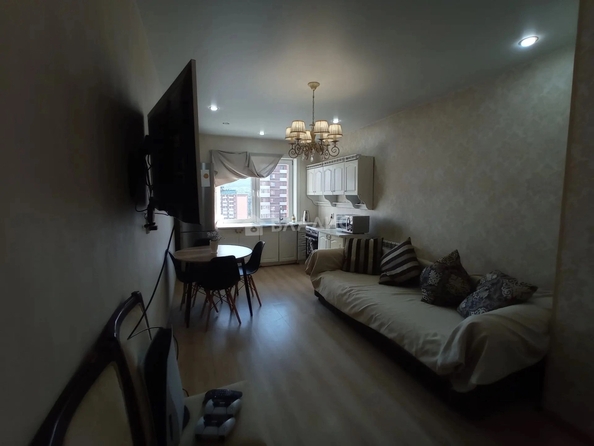 
  Продам 3-комн. квартиру 56.9 м². Фото 11.