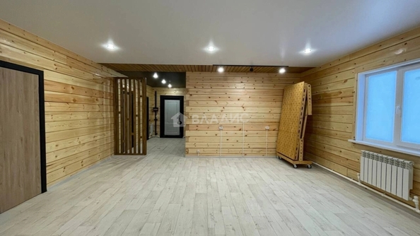 
  Продам дом 210 м². Фото 1.
