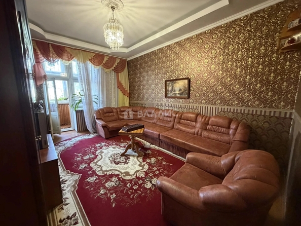 
  Продам 3-комн. квартира 127.8 м². Фото 1.