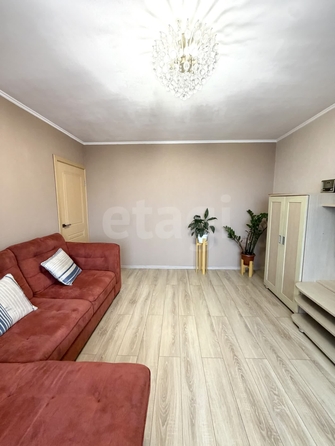 
  Продается 3-комн. квартира 66.3 м². Фото 1.