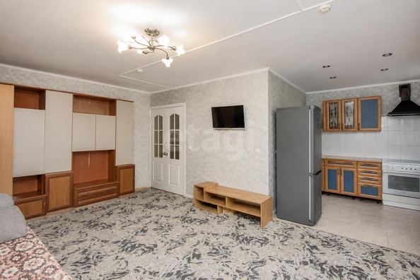 
  Продается 3-комн. квартира 63.9 м². Фото 1.