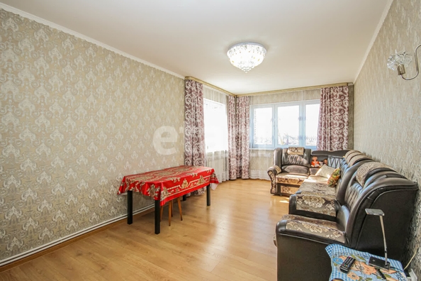 
  Продается 3-комн. квартира 78 м², в ЖК Изумрудный, 4 очередь. Фото 4.