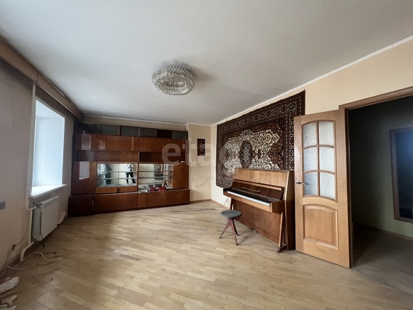 
  Продается 4-комн. квартира 140 м². Фото 2.