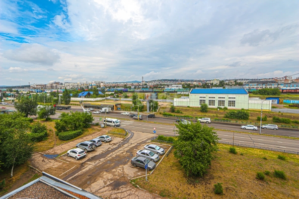
  Продается 4-комн. квартира 79.5 м². Фото 8.