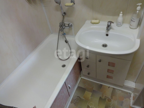 
  Продается 4-комн. квартира 74 м². Фото 9.