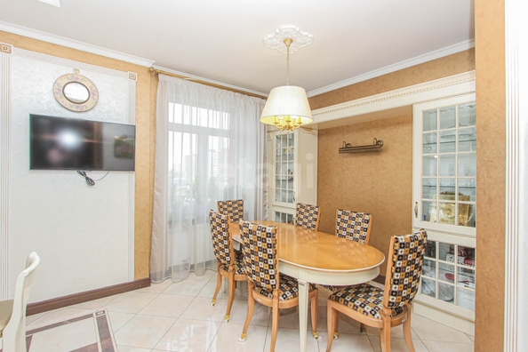 
  Продается 4-комн. квартира 244.6 м². Фото 6.