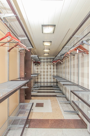 
  Продается 4-комн. квартира 244.6 м². Фото 40.