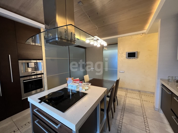 
  Продается 4-комн. квартира 176 м². Фото 7.