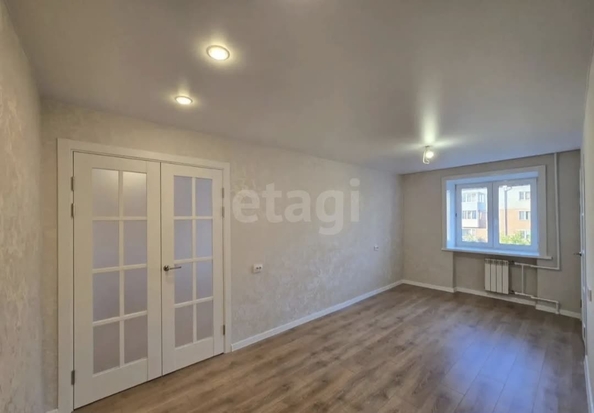 
  Продается 3-комн. квартира 54.6 м². Фото 1.