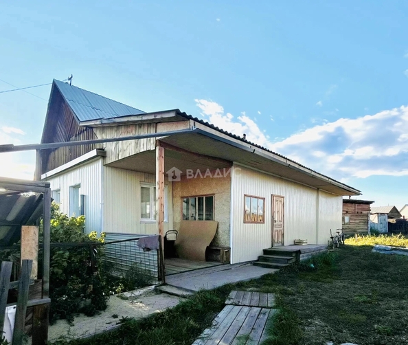 
  Продам дом 121.7 м². Фото 1.