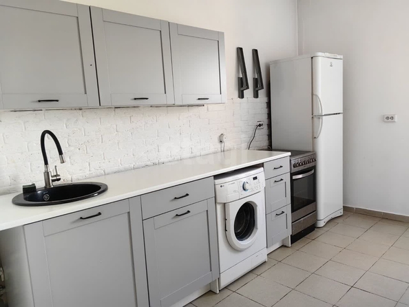 
  Продается 2-комн. квартира 50.8 м². Фото 1.