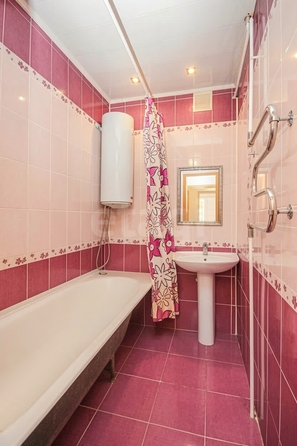 
  Продается 4-комн. квартира 105.8 м². Фото 1.