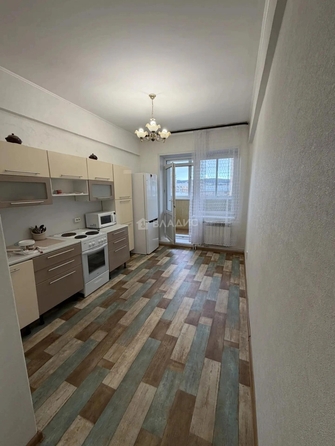
  Продам 2-комн. квартира 55.6 м². Фото 10.