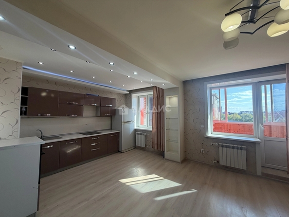
  Продам Студия 39.2 м². Фото 3.