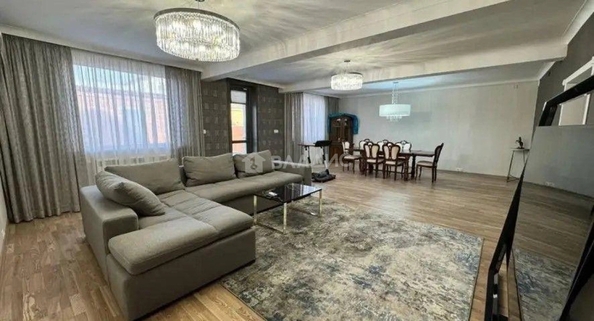 
  Продам дом 291.2 м². Фото 2.