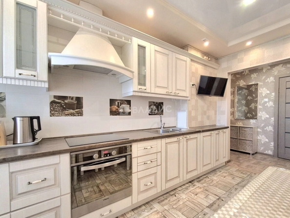 
  Продам 3-комн. квартира 66.2 м². Фото 2.