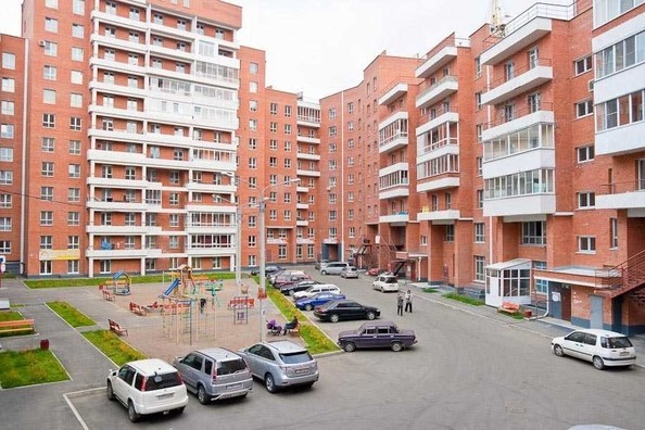 
  Сдам посуточно в аренду 1-комнатную квартиру, 51 м², Иркутск

. Фото 9.