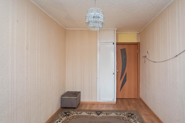 
   Продам 3-комнатную, 61.9 м², Шахтерская ул, 25А

. Фото 12.