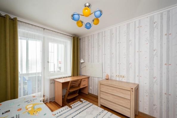 
   Продам 2-комнатную, 64 м², Поленова ул, 37

. Фото 5.