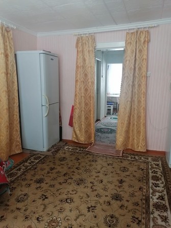
   Продам 2-комнатную, 40.8 м², Кирова ул, 6

. Фото 4.