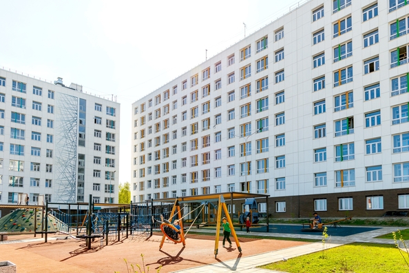 
   Продам 2-комнатную, 53.48 м², Академика Герасимова, 9

. Фото 2.