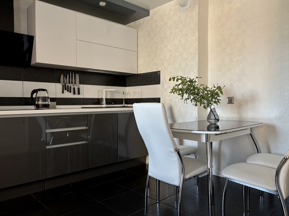 
  Продается 3-комн. квартира, 72 м², Топкинский мкр, д. 64
. Фото 2.