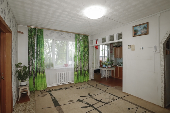 
   Продам 2-комнатную, 38.3 м², Севастопольская ул, 143

. Фото 2.