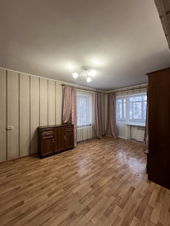 
   Продам 1-комнатную, 31.5 м², Жукова ул, 1

. Фото 2.