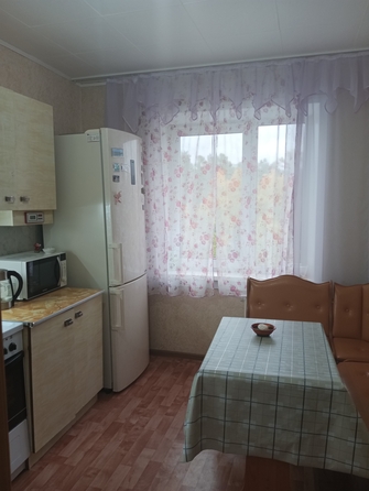 
   Продам 4-комнатную, 76.9 м², Карла Маркса ул, 23

. Фото 8.