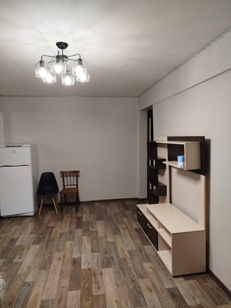 
  Сдам в аренду 3-комнатную квартиру, 57.9 м², Иркутск

. Фото 2.