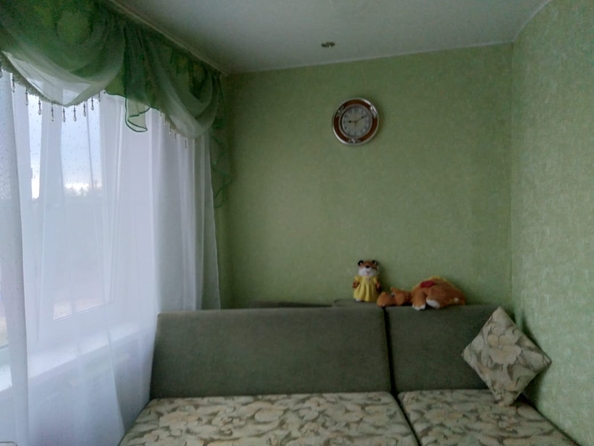 
   Продам 1-комнатную, 42 м², Братское ш, 11

. Фото 2.