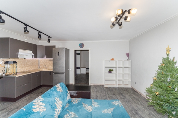 
   Продам 1-комнатную, 57.7 м², Розы Люксембург ул, 118/4

. Фото 4.