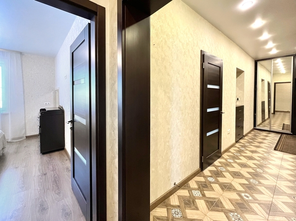 
   Продам 3-комнатную, 89.7 м², Байкальская ул, 236В/1

. Фото 24.