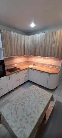 
  Сдам в аренду 1-комнатную квартиру, 40 м², Иркутск

. Фото 2.