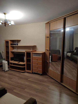 
   Продам 3-комнатную, 57.5 м², Урицкого ул

. Фото 9.
