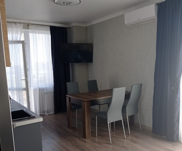 
  Сдам 1-комн. квартиру, 40 м², Александра Невского ул, д. 58
. Фото 8.